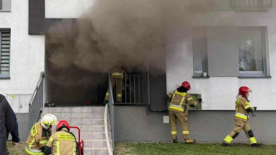Pożar w bloku mieszkalnym przy Sportowej w Krośnie