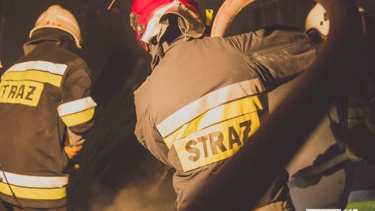 Pożar w jednej z hal produkcyjnych przy ul. Pużaka w Krośnie