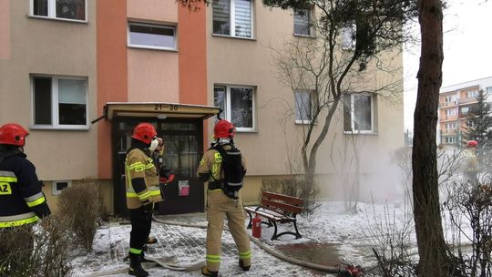 Pożar w jednej z piwnic bloku przy ul. Armii Krajowej