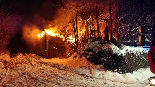 Pożar zabudowań w Niewodnej