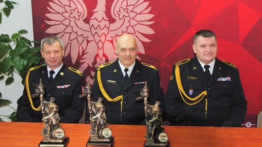 Pożegnanie zasłużonych strażaków w Krośnie