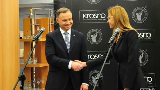 Prezydent Andrzej Duda odwiedził Krosno Glass. Huta potrzebuje wsparcia