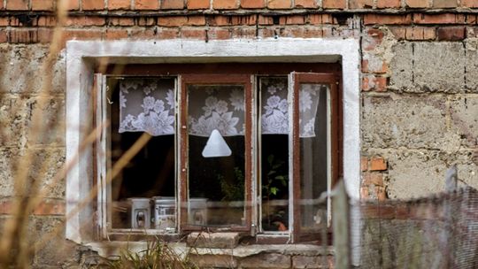 PRZYBÓWKA: Pożar w kotłowni. Szybka reakcja strażaków.