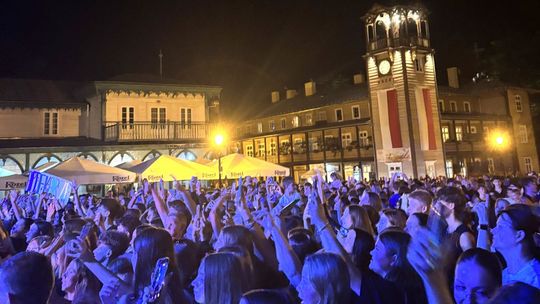 Recepta na Dobrą Zabawę w Iwoniczu-Zdroju. Było muzycznie i profilaktycznie [ZDJĘCIA]