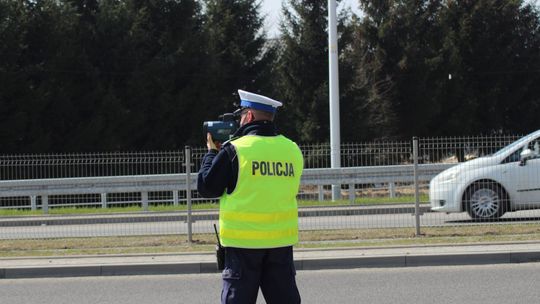 Rekordowe mandaty: to kierowcy dają zarobić państwu łamiąc przepisy