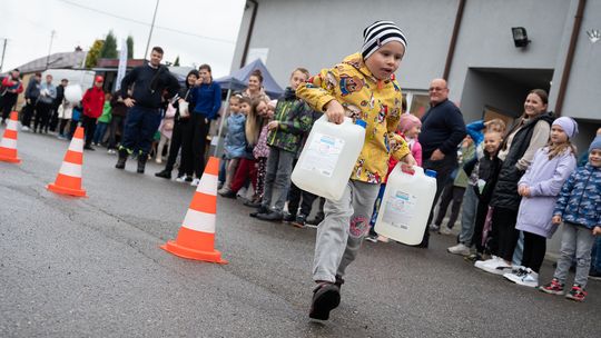 Rodzinny Piknik Edukacyjny przy remizie OSP KSRG Pustyny