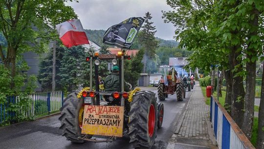 Ruszyła III Rajza, czyli traktorami przez Beskid Niski