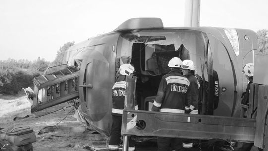Ruszyła procedura sprowadzenia do Polski ciał ofiar katastrofy polskiego autokaru