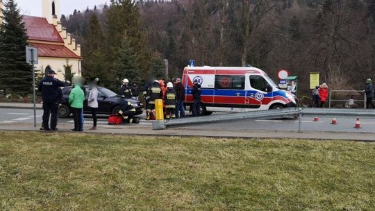 RYMANÓW-ZDRÓJ: Potrącenie pieszej przy kościele