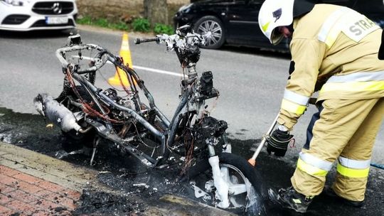 ? Rymanów-Zdrój: Pożar jednośladu na Zdrojowej (DW887)
