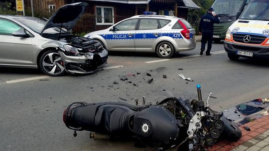 RYMANÓW ZDRÓJ: Wypadek z udziałem motocyklisty