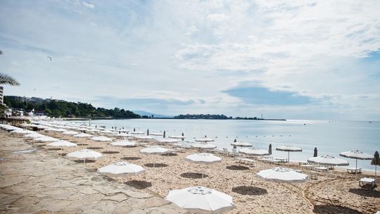 Rynek nieruchomości w Bułgarii 2025 - pełna analiza, prognozy i możliwości dla kupujących. Dlaczego teraz jest najlepszy moment na zakup? nieruchomości bułgaria