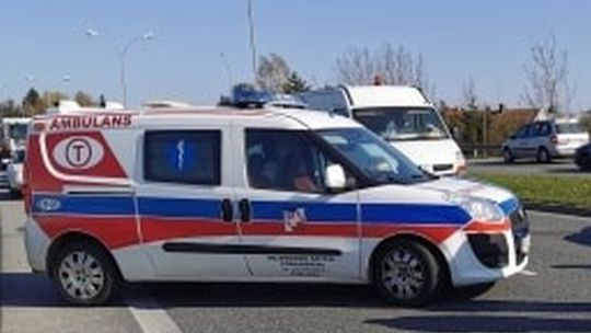 RZESZÓW: Wypadek karetki z krośnieńskiego szpitala