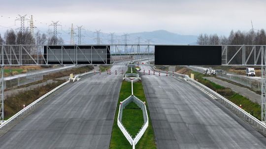 Budowa S19: listopadowy przegląd odcinka "Krosno" - "Miejsce Piastowe"