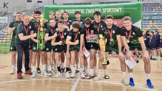 Siatkarze PANS Krosno z brązowym medalem Akademickich Mistrzostw Polski!