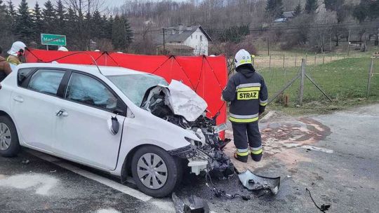 Śmierć 42-latki w wypadku na DK19 w Małówce
