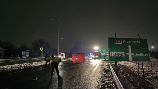 ? Śmiertelny wypadek na DK28 w Krośnie [AKTUALIZACJA]