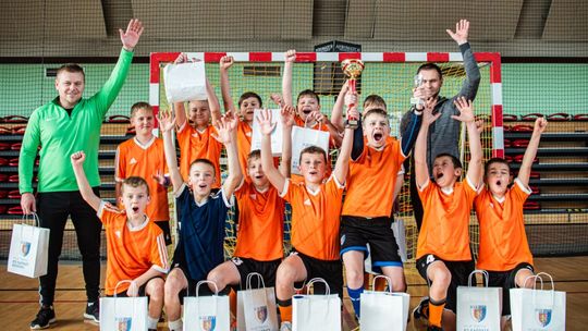 SP Lubatowa zwycięzcą I Otwartych Mistrzostw Krosna Szkół Podstawowych w Futsalu kat.U-13