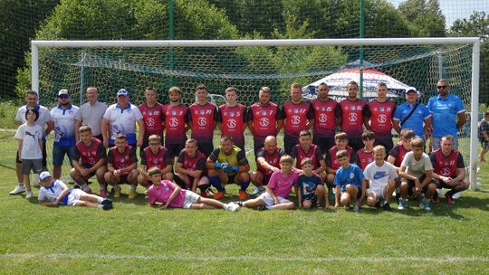 Sportowe emocje w Faliszówce – Turniej o Puchar Wójta Gminy Chorkówka rozstrzygnięty!