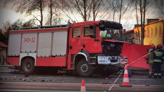 Strażacka brać w żałobie. Strażacy zginęli w wypadku jadąc do pożaru sadzy