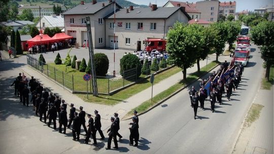 Strażacy OSP Dukla świętowali jubileusz 130-lecia. Oficjalne przekazanie nowej Scanii