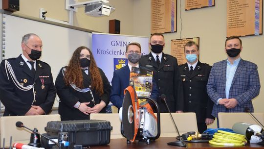 Strażacy z Gminy Krościenko Wyżne mają nowy sprzęt