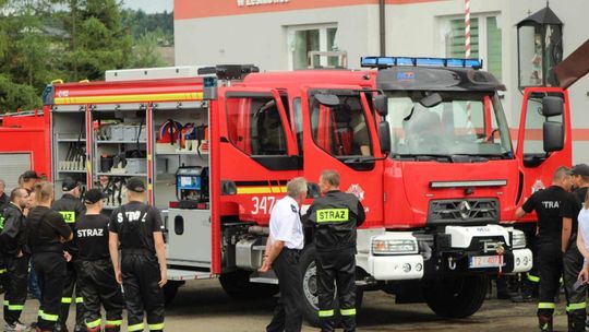 Strażacy z OSP Leśniówka mają nowiutkie Renault