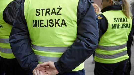 Strażnicy miejscy będą mieli jeszcze większe uprawnienia