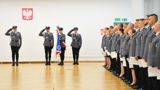 Święto policji w krośnieńskiej komendzie. Były awanse i odznaczenia [ZDJĘCIA]