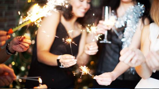 Sylwester na ostatnią chwilę. Nie daj się okraść naciągaczom