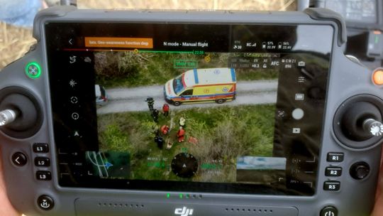 Szczęśliwy finał poszukiwań w Poraju. Dron pomógł odnaleźć zaginionego