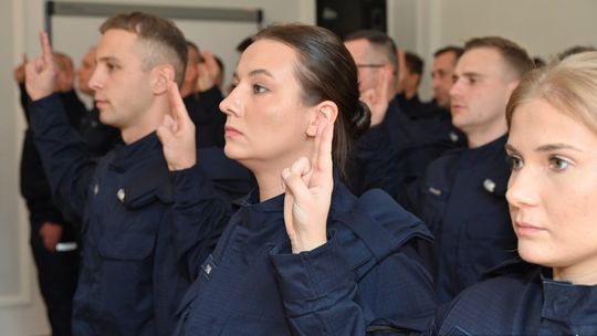 Szeregi podkarpackiej policji zasilili nowi funkcjonariusze