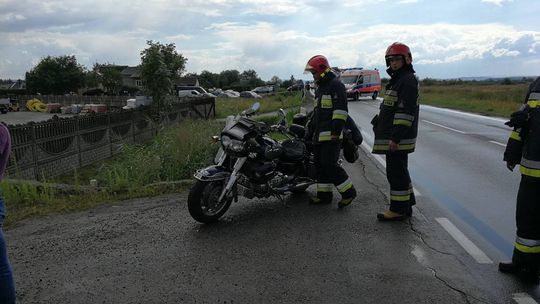 TARGOWISKA: Motocyklista i pasażerka w szpitalu