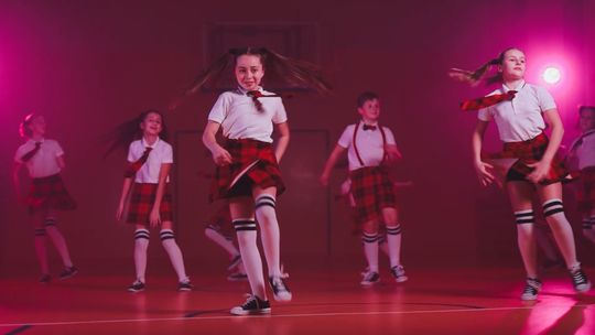 Ten filmik podbija sieć! Uczniowie SP6 chcą wygrać konkurs programu "You Can Dance..."