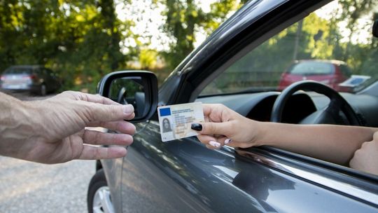 To hit wśród kierowców. Rzucili się na zmniejszenie liczby punktów karnych