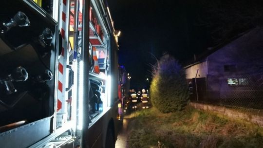 ? Tragedia w Przybówce. Samochód przygniótł mężczyznę