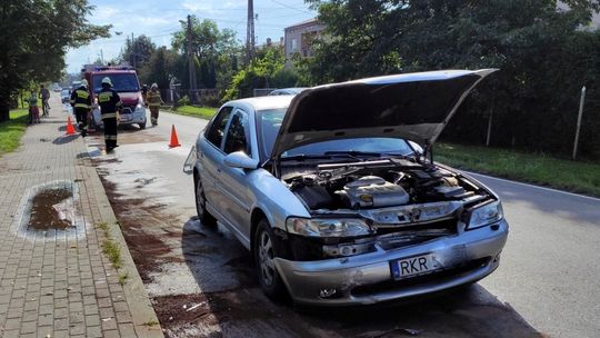 Trzy samochody zderzyły się na Krośnieńskiej w Świerzowej Polskiej