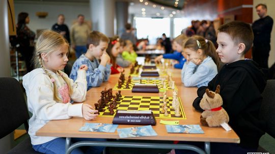 Szachowe emocje w Mieście Szkła. XI Mistrzostwa Krosna w Szachach Klasycznych 2026 Szachowe emocje w Mieście Szkła. XI Mistrzostwa Krosna w Szachach Klasycznych 2026