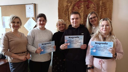 Uczniowie "Budowlanki" z wyróżnieniem specjalnym w ogólnopolskim projekcie „CyberMoc – Bezpieczny Internet”