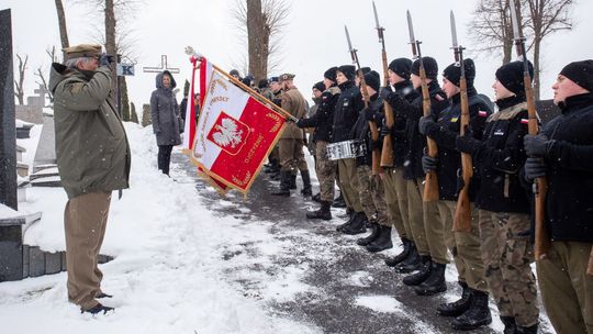 Uczniowie LO w Rymanowie uczcili 160. rocznicę Powstania Styczniowego