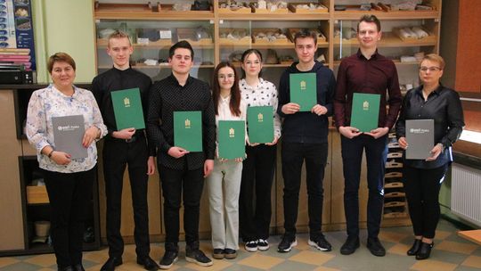 Uczniowie Naftówki laureatami 35. Finału Ogólnopolskiego Konkursu Geologicznego