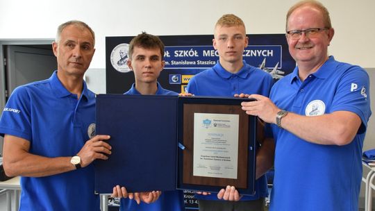 Uroczysta gala w krośnieńskim „Mechaniku” – Samochodowej Szkole Roku [ZDJĘCIA]
