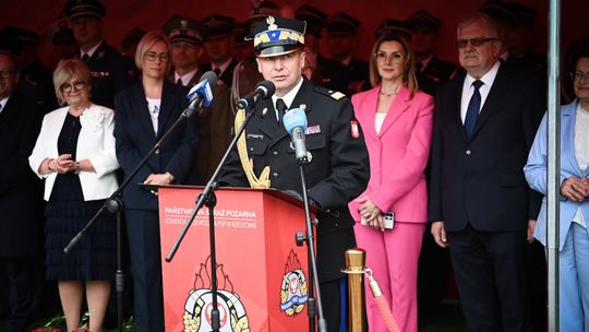 Uroczysty apel z okazji nominacji generalskiej nadbryg. Tomasza Barana