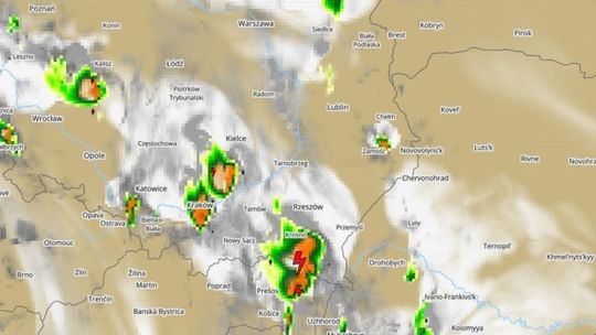 ? Uwaga! Ostrzeżenie przed piątkowymi burzami. Możliwe wzrosty stanów wody w rzekach