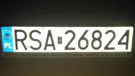 Uwaga! Zgubiono tablicę rejestracyjną!