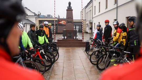 VII Rowerowy Rajd dla Niepodległej. 107 kilometrów w 107. rocznicę odzyskania Niepodległości