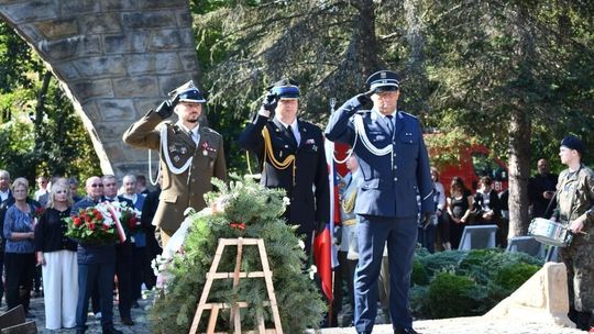 W Dukli uczczono 82. rocznicę Bitwy Karpacko-Dukielskiej