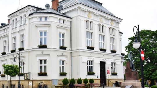 W dwóch wydziałach krośnieńskiego magistratu działa elektroniczny system kolejkowy