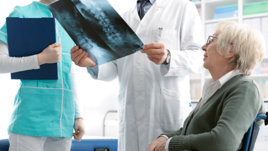 W Krośnie realizowany będzie program profilaktyki i wczesnego wykrywania osteoporozy