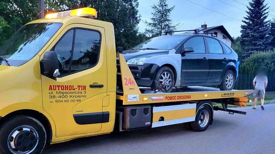 W Targowiskach pijany kierowca spowodował kolizję. Kolejnego zatrzymano w Leśniówce